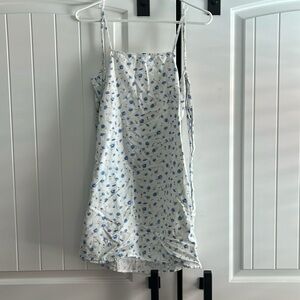 American Eagle tie back sundress